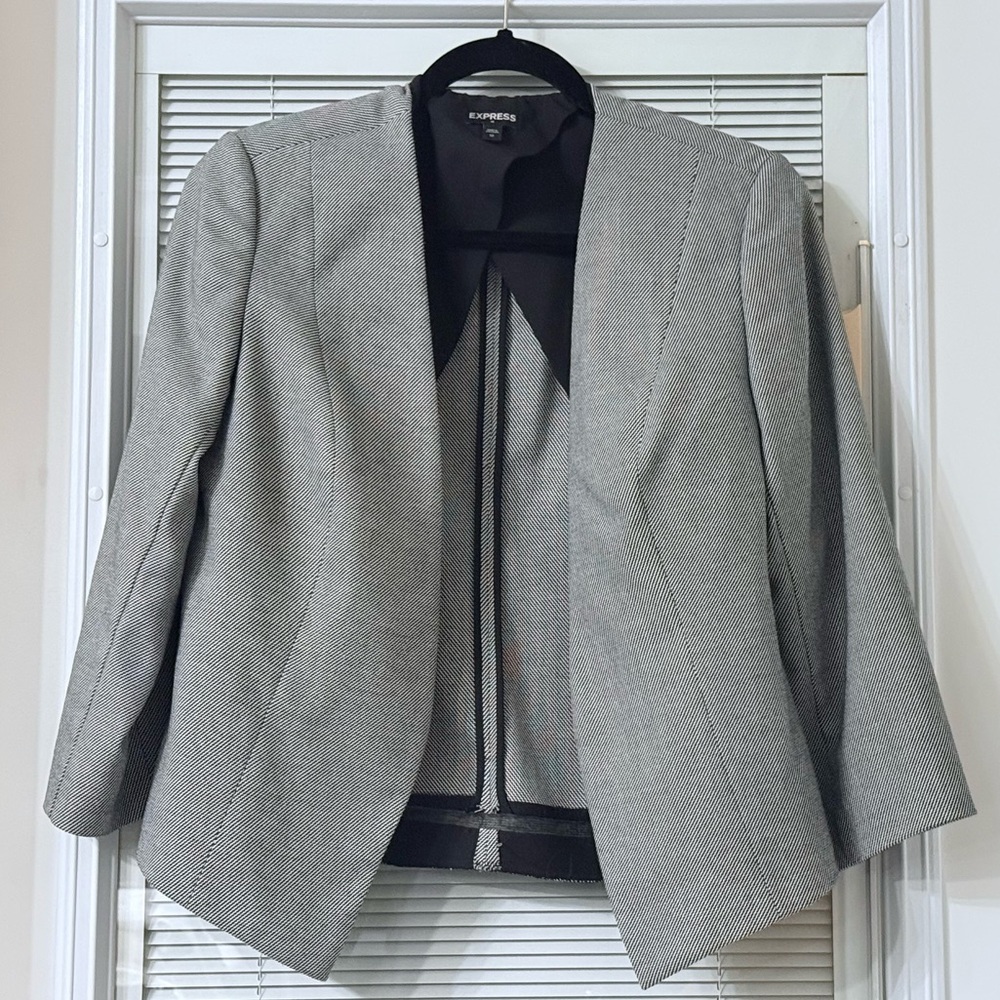 Express Women's Light Gray Blazer
